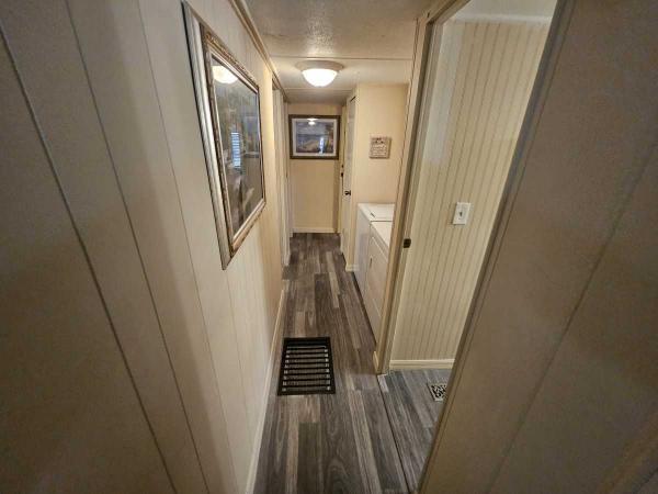1980 Manufactured Home