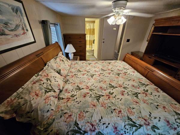 1980 Manufactured Home