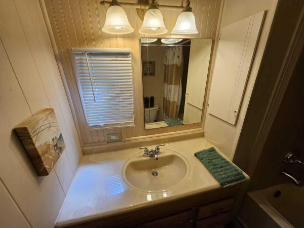 1980 Manufactured Home