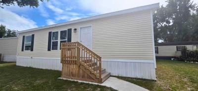 Photo 4 of 5 of home located at 5080 St Joseph Ave, Lot 43 Stevensville, MI 49127