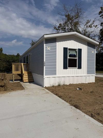 Photo 2 of 6 of home located at 208 Red Gate Crossing Maynardville, TN 37807