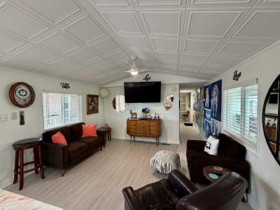 Photo 5 of 18 of home located at 11101 E University Dr Lot 151 Apache Junction, AZ 85120
