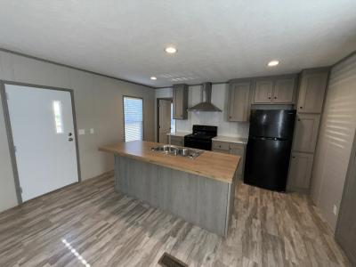 Photo 3 of 21 of home located at 1239 County Road 4818 Kempner, TX 76539