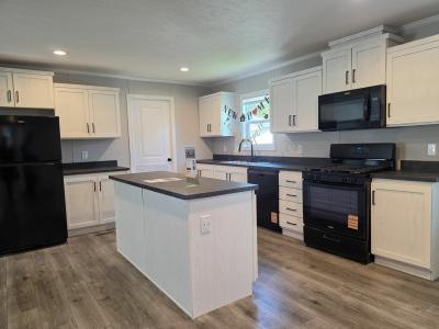 Mobile Home at 1487 Nardeer Novi, MI 48374