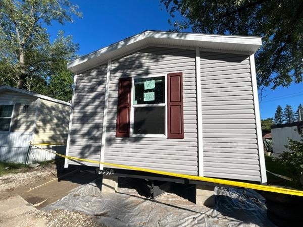 2027 Champion Home Builders, Inc. Mobile Home For Sale