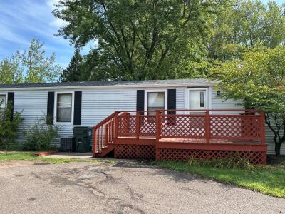 Mobile Home at 1220 Deerfield Maplewood, MN 55119