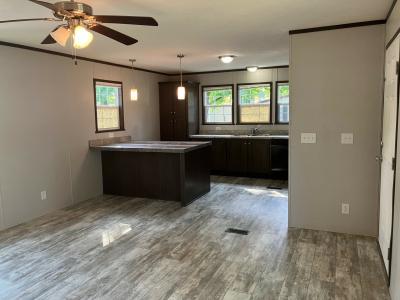 Photo 4 of 13 of home located at 400 Cambridge Drive Sharonville, OH 45241