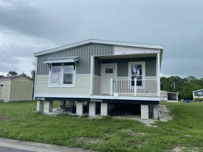 Photo 2 of 6 of home located at 1405 82nd Avenue, Site #190 Vero Beach, FL 32966