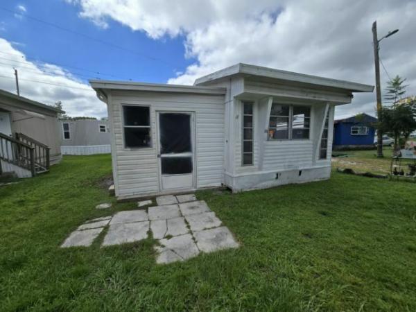 1967 VILL Mobile Home For Sale