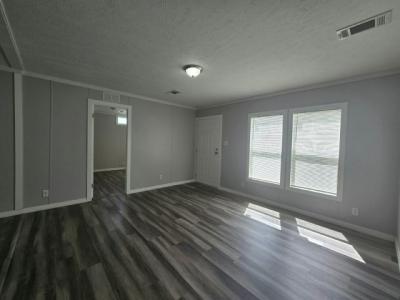 Photo 5 of 6 of home located at 1123 Walt Williams Road #178 Lakeland, FL 33809