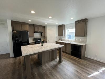 Photo 4 of 19 of home located at 15 Bluebird Lane Beecher, IL 60401