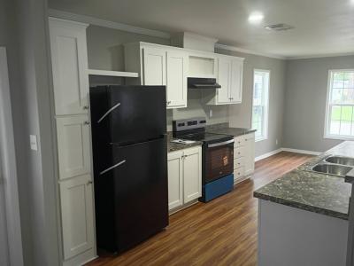 Photo 3 of 16 of home located at 5400 Collins Road, #153 Jacksonville, FL 32244