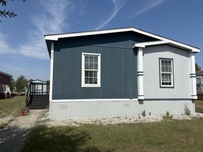 Mobile Home at 935 Matthew Way Houston, TX 77073