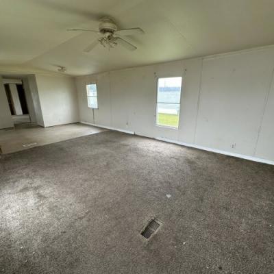 Photo 3 of 25 of home located at 100 Porpoise Way New Bern, NC 28560