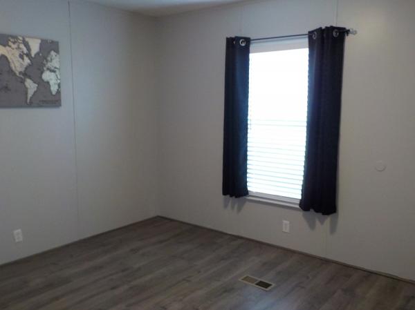 2010 Clayton 38HRZ28443AH11 Mobile Home