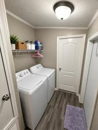 2014 Southern Energy Homes 45YES18602AH15 Mobile Home