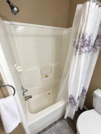 2014 Southern Energy Homes 45YES18602AH15 Mobile Home
