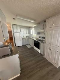 1995 Brentwood Manufactured Home
