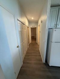 1995 Brentwood Manufactured Home