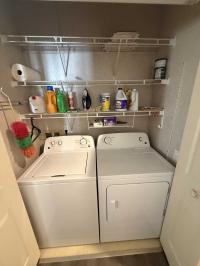 1995 Brentwood Manufactured Home
