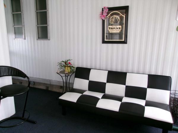 1976 BUDDY  Home