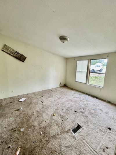 Photo 5 of 16 of home located at 1550 Bethel New Richmond Rd. New Richmond, OH 45157