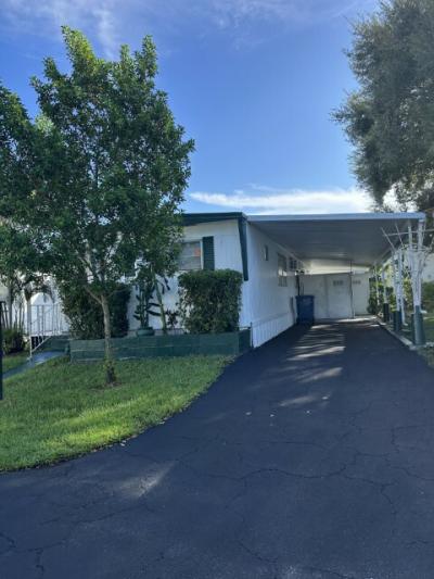 Photo 2 of 13 of home located at 6820 NW 43rd Terr, #C11 Coconut Creek, FL 33073