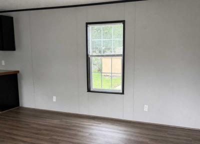 Photo 3 of 7 of home located at 707 Feldman Dr, Lot T007 Lincoln, IL 62656