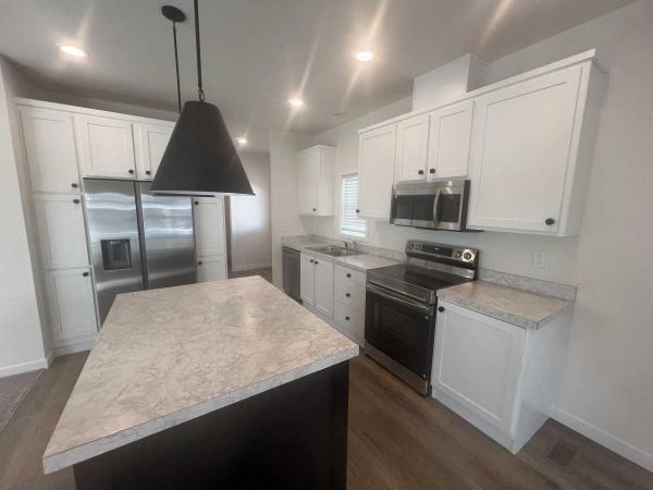 Photo 1 of 2 of home located at 3555 S. Pacific Hwy Lot #238 Medford, OR 97501