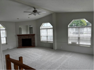 Photo 3 of 11 of home located at 43673 Charlemagne Ave, #239 Sterling Heights, MI 48314