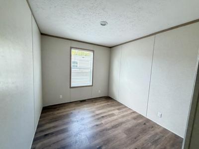 Photo 4 of 10 of home located at 2327 N. Timberview Dr. Newport, MI 48166