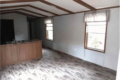 Photo 4 of 6 of home located at 125 Adirondack Street West Glens Falls, NY 12804