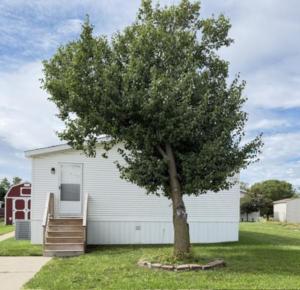 1999 Four Seasons Mobile Home For Sale