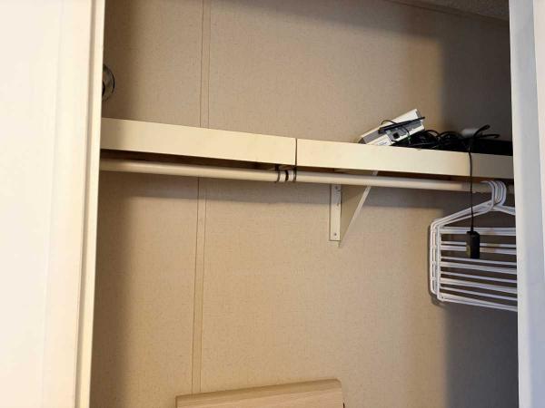 1990 Merit  Manufactured Home