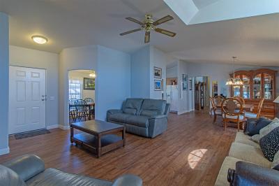 Photo 4 of 29 of home located at 142 Codyerin Dr. Henderson, NV 89074