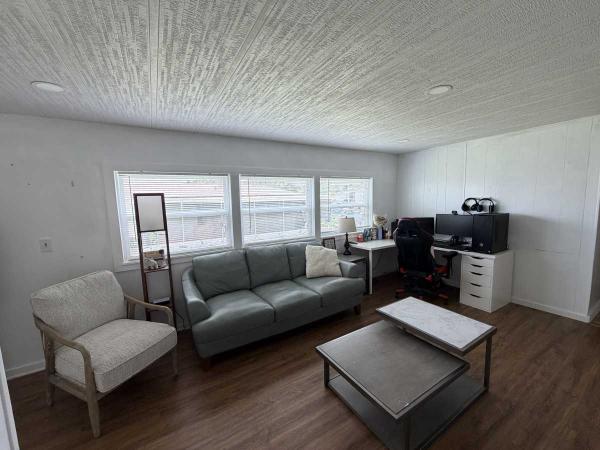 1981 SHER Mobile Home For Sale