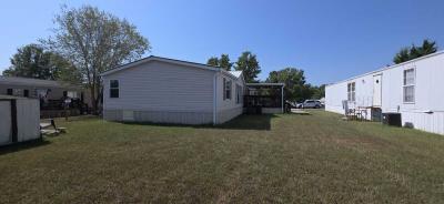 Photo 4 of 8 of home located at 317 Tabago Lane Moscow Mills, MO 63362
