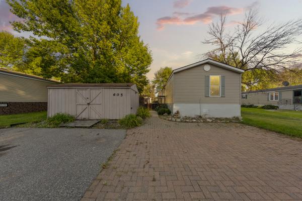 2003 Schult Mobile Home For Sale