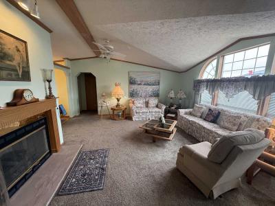 Photo 4 of 29 of home located at 383 Marigold Circle Matteson 60443, IL 60443
