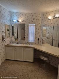 2000 Jacobsen Manufactured Home