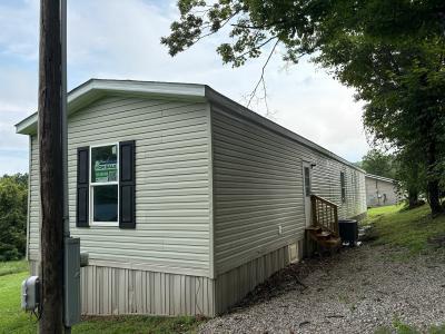 Photo 2 of 10 of home located at 22 Cowbell Ave Williamsburg, KY 40769