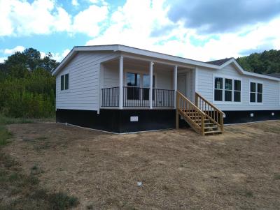 Photo 2 of 19 of home located at 2072 Mccollum Road Jasper, AL 35501
