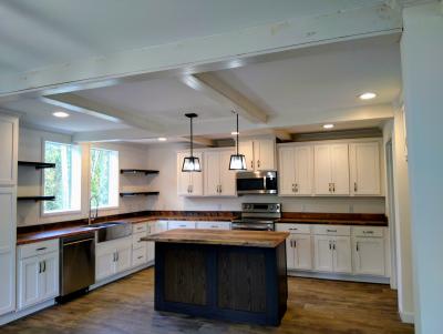 Photo 4 of 19 of home located at 2072 Mccollum Road Jasper, AL 35501