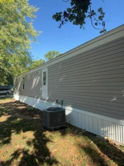 Photo 3 of 11 of home located at 4683 State Route 43 Joplin, MO 64804