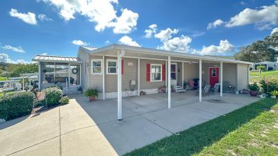 Photo 2 of 18 of home located at 214 Bradley Ln Lady Lake, FL 32159