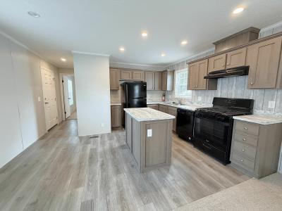 Mobile Home at 13318 S. Dixie Hwy. # 158 Holly, MI 48442
