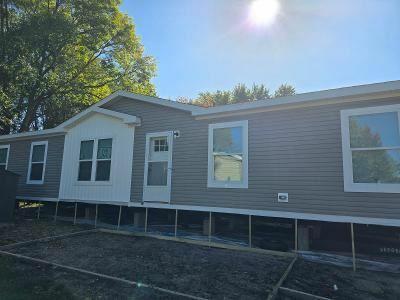 Mobile Home at 128 Aqua Rockford, MN 55373
