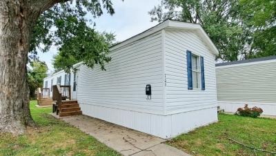Photo 2 of 10 of home located at 709 Michelle Drive Lynwood, IL 60411