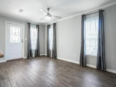 Photo 5 of 16 of home located at 9052 Allen Circle Tampa, FL 33615