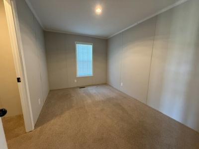 Photo 2 of 14 of home located at 16 Timber Court Flint, MI 48506